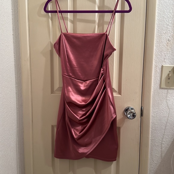Rose gold dress - Picture 5 of 6